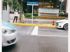 -梅龙镇广场