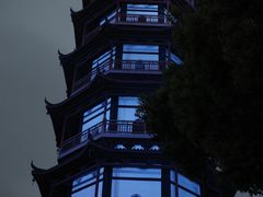 -绳金塔