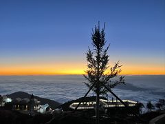 -牛背山