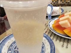 -广信牛奶甜品世家(台东店)