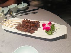 -左庭右院鲜牛肉火锅黑金店(陆家嘴中心店)