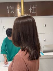 -镁连社·美联社
