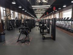 -健龙森俱乐部·游泳·健身·羽毛球综合体育馆