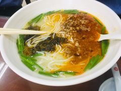 小锅米线-日月永和中国餐饮名店(东湖店)