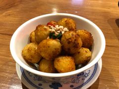 孜然小土豆-炉小二铜锅牛蛙•川湘菜(三里屯店)