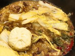 -玺炖·中国铁锅炖(虹桥天街店)
