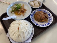 -新山叶子楣手工包店