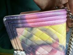 -京伟修鞋洗鞋奢侈品皮具护理店