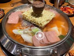 经典部队火锅-包装马车·韩国料理·포장마차