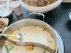 -江小渔鲜鱼火锅(西二道街店)