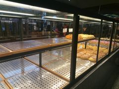 面包甜点陈列柜-LELECHA乐乐茶(上海五角场万达广场店)