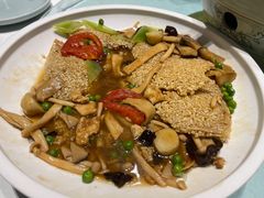 -江城小馆陕南妈妈菜·全球旅行餐厅(钟楼店)