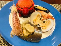 海鲜冷盘-源·咖啡自助餐厅·海鲜·烧烤·三文鱼(海口华彩洲际酒店)