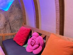 -月亮眼花园餐厅书吧酒吧