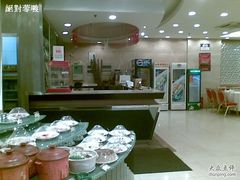 宝025-龙景轩大酒店(宝杨路店)