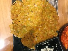 -肉甲韩国木炭烤肉(新壹街1店)