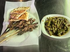 -巴汗羊肉串烧烤店