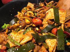 -食乐佳麻辣香锅(森林摩尔商业街区店)