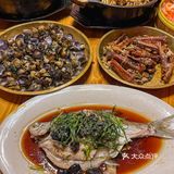 不愧是西江鱼汤作为汤底的 一碗下去，肚子那叫一个满足！