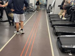 -乐刻运动健身(同曦假日百货店)