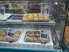 面包甜点陈列柜-虎头局·渣打饼行(五一新干线店)