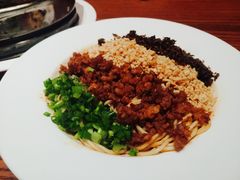 宜宾燃面-峨嵋小镇·川菜(正定朗华店)