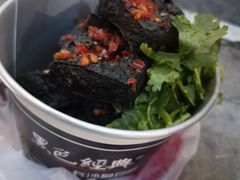 -黑色经典臭豆腐·湖南特产(步行街店)