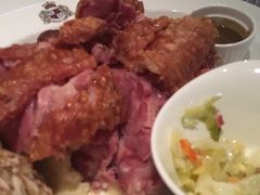 -皇冠自酿啤酒坊(中国红街5号楼店)