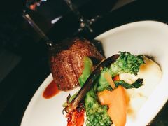 澳洲M7肉眼牛排-Kathleen's Waitan 凯圣琳江景西餐厅(外滩店)