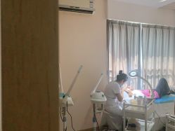 -成都苗方清颜专业祛痘