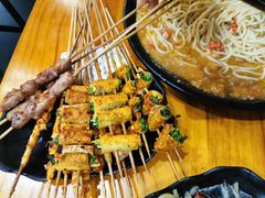 -回·龙虾铺·盆盆蟹·烧烤大排档(回龙观店)