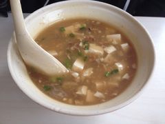 东阳沃豆腐-咬不得高祖生煎·简餐(高银街店)