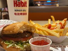 -The Habit Burger Grill 哈比特汉堡(复兴soho店)
