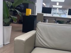 -成都中升汇迪奥迪4S店(奥特莱斯店)