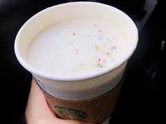 -星巴克(洛阳中州路王府井店)