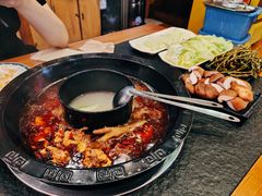 -重庆烧鸡公火锅(簋街店)