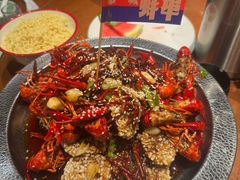 -阿财老铺·老蚌埠龙虾城(华夏总店)