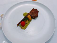 旺火爆煎新西兰特等羊排-青岛遇见米兰(八大关店)