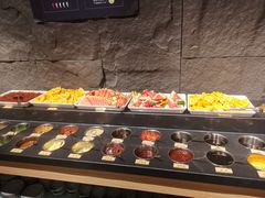 自助取餐区-云海肴云南菜·蒸汽石锅鱼(青岛万象城店)