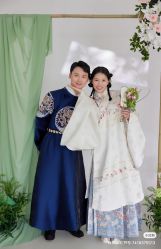 -麦田·婚纱摄影(天河新天地店)