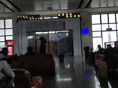 -岳阳东站