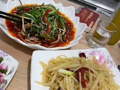 -洪霞餐馆