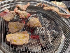 -青瓦餐厅·生鱼片·韩园烤肉(西塔店)