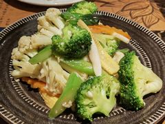 -宇安泰料(龙湖天街黑金店)