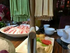 -珍宝轩海鲜火锅(碧湖大厦店)