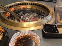 -铭牛烧肉·和牛海鲜自助(高新月牙湖店)