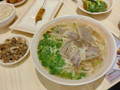 经典牛骨原汤牛肉面-康师傅·全民面馆(林和中路店)