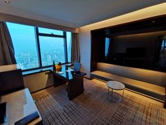 -上海龙之梦万丽酒店