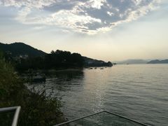 -千岛湖忆湖度假酒店(中心湖景区店)
