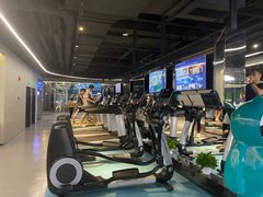 -懒人Club健身(卓越时代广场店)